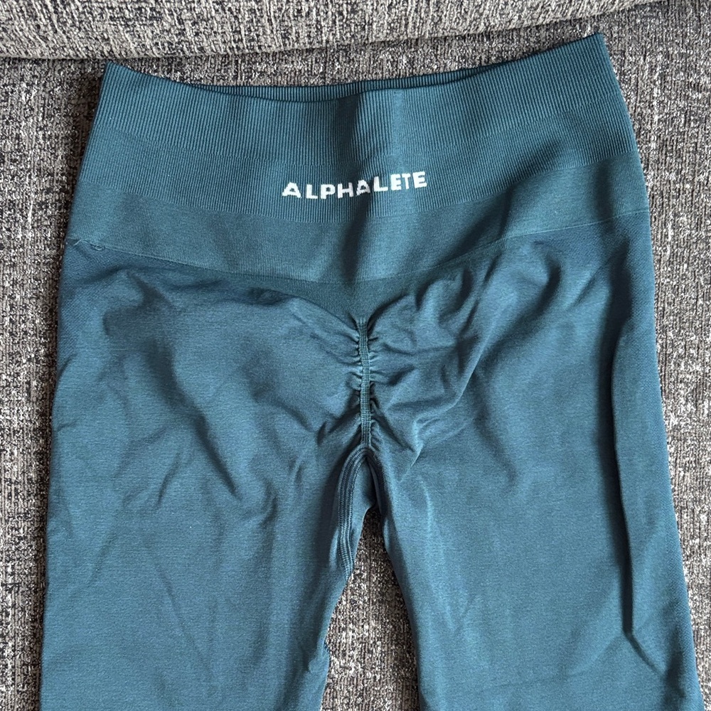 Alphalete Amplify Legging in Midnight Size Small